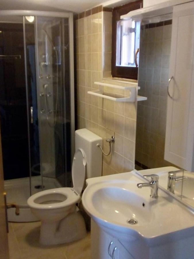 Apartman Lana Vir Exteriér fotografie